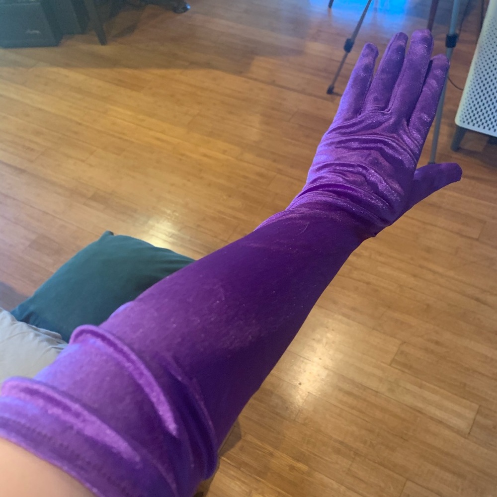 Gloves